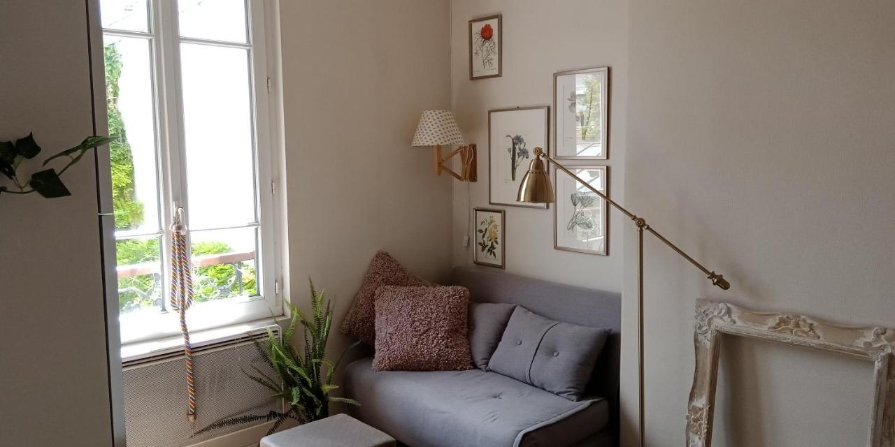 Paris Authentic House Small, Bright And Calm Studio Luaran gambar