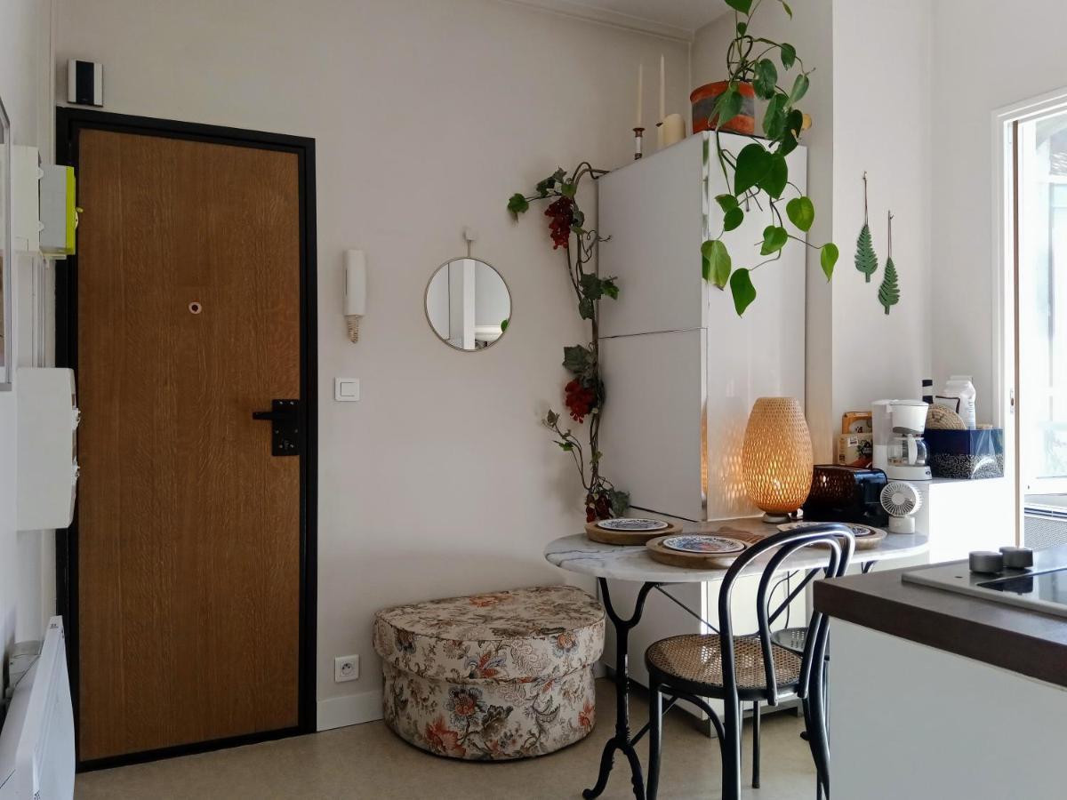 Paris Authentic House Small, Bright And Calm Studio Luaran gambar