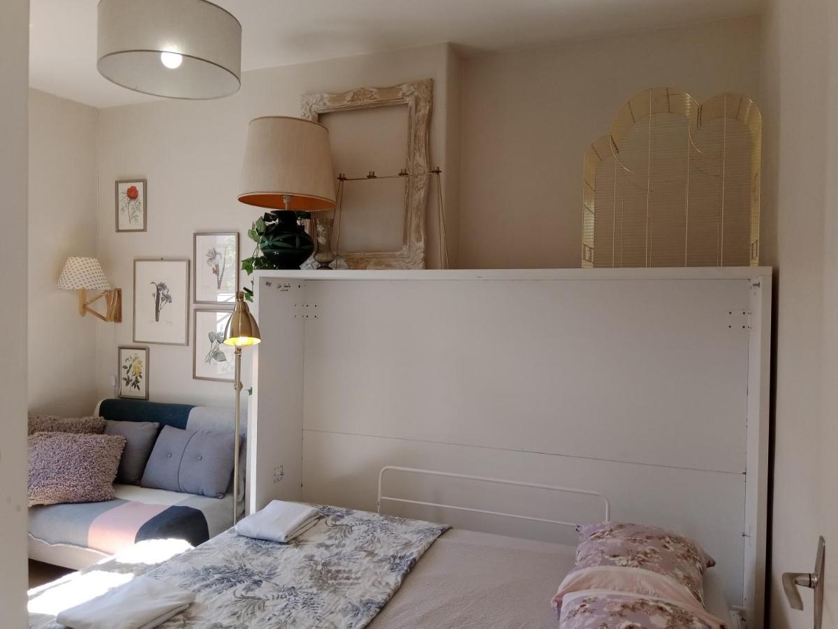 Paris Authentic House Small, Bright And Calm Studio Luaran gambar