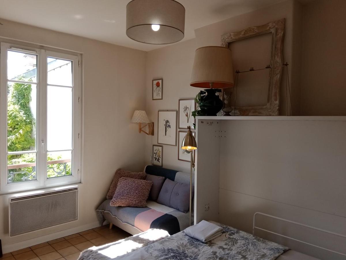 Paris Authentic House Small, Bright And Calm Studio Luaran gambar