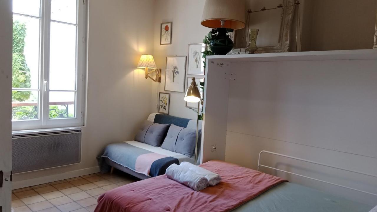 Paris Authentic House Small, Bright And Calm Studio Luaran gambar