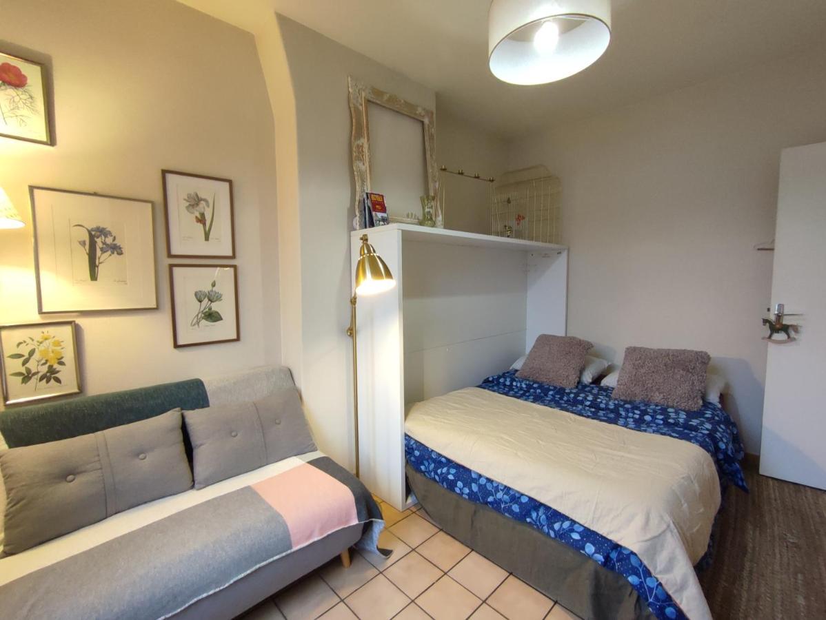 Paris Authentic House Small, Bright And Calm Studio Luaran gambar