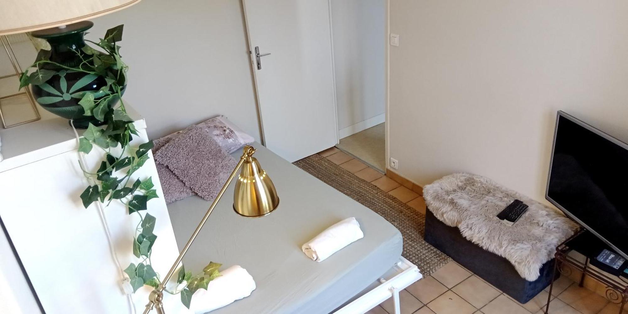 Paris Authentic House Small, Bright And Calm Studio Luaran gambar