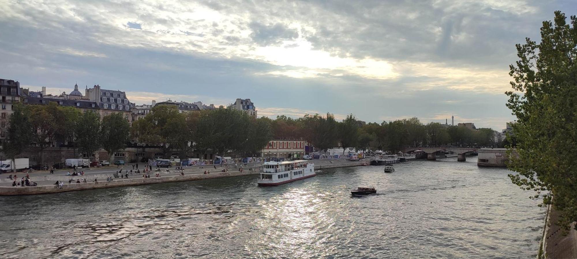 Paris Authentic House Small, Bright And Calm Studio Luaran gambar
